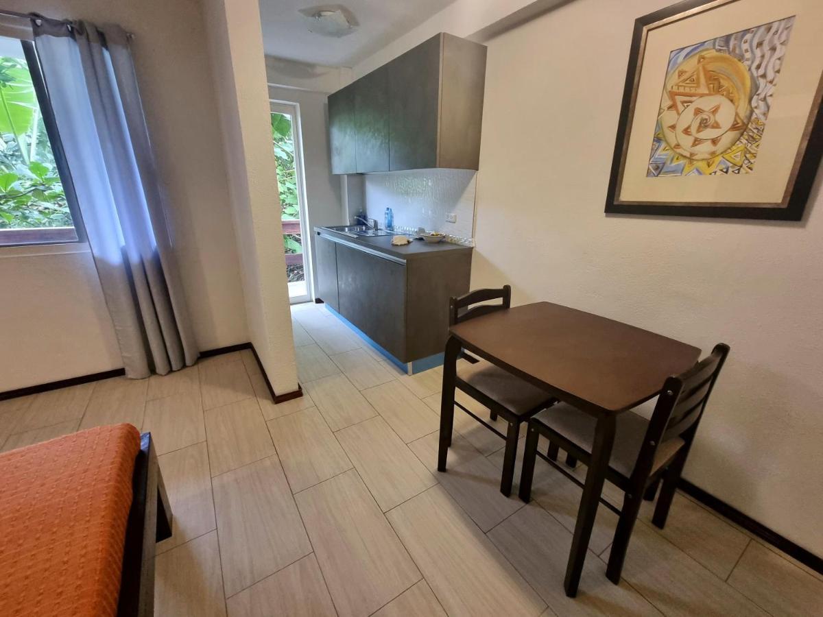 Angelina Beach Resort & Italian Restaurant Malapascua Eksteriør billede